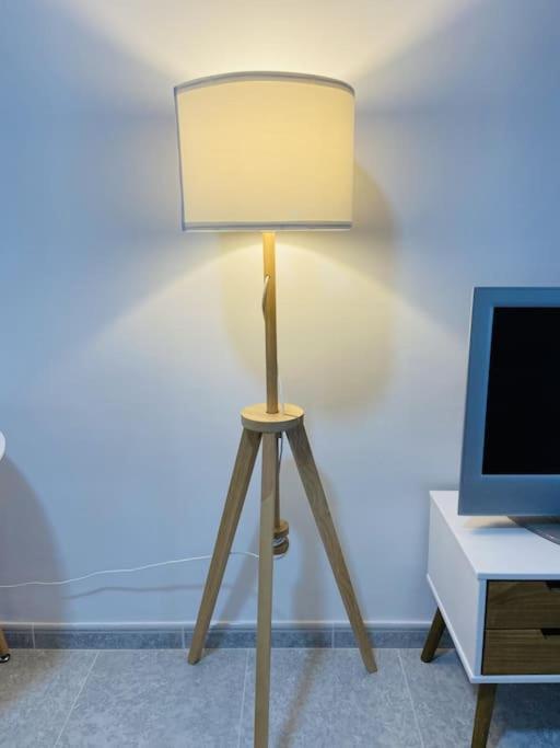 Alterhome Luminoso Estudio Con Piscina Y Maravillosas Vistas Torremolinos Eksteriør billede