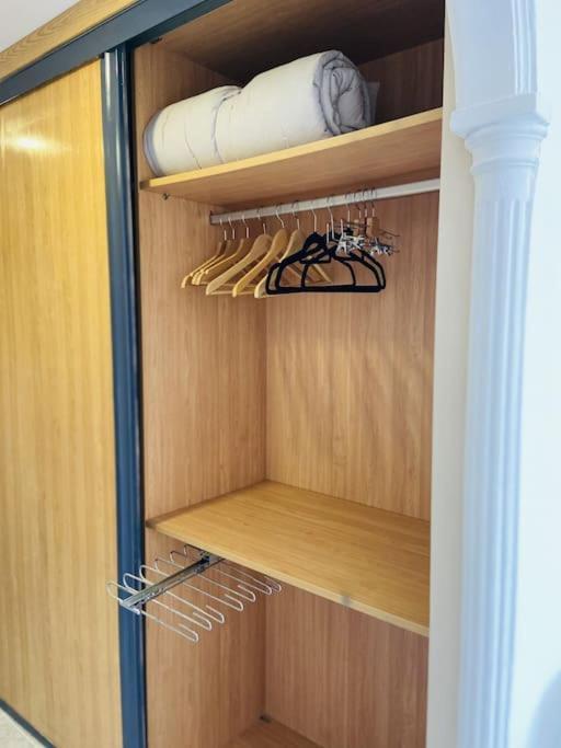 Alterhome Luminoso Estudio Con Piscina Y Maravillosas Vistas Torremolinos Eksteriør billede