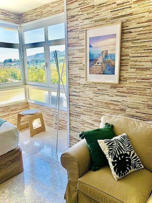 Alterhome Luminoso Estudio Con Piscina Y Maravillosas Vistas Torremolinos Eksteriør billede