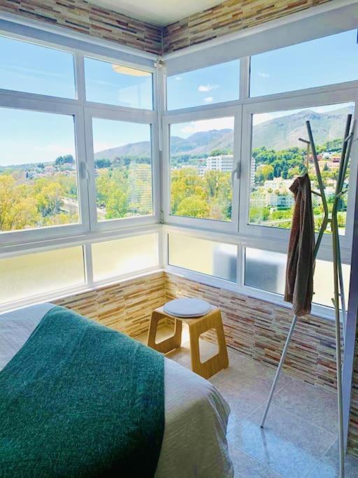 Alterhome Luminoso Estudio Con Piscina Y Maravillosas Vistas Torremolinos Eksteriør billede