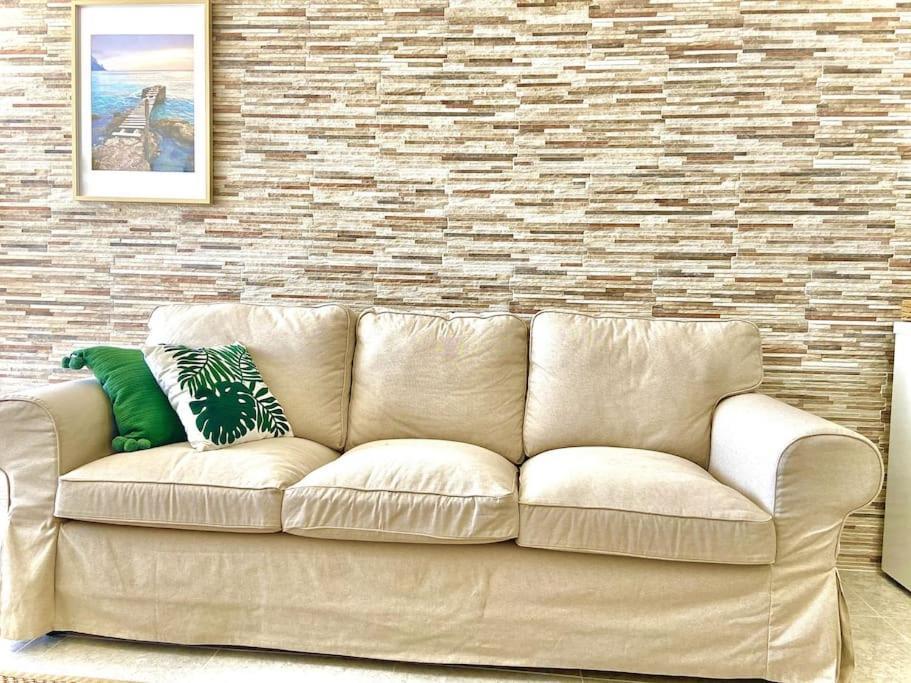 Alterhome Luminoso Estudio Con Piscina Y Maravillosas Vistas Torremolinos Eksteriør billede